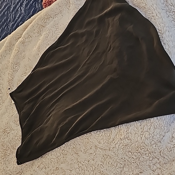 Prada silk skirt - Picture 3 of 3